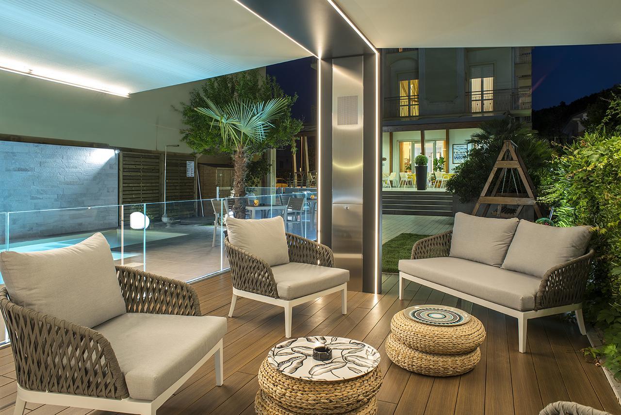 Hotel Olimpia Bellaria-Igea Marina Exterior foto